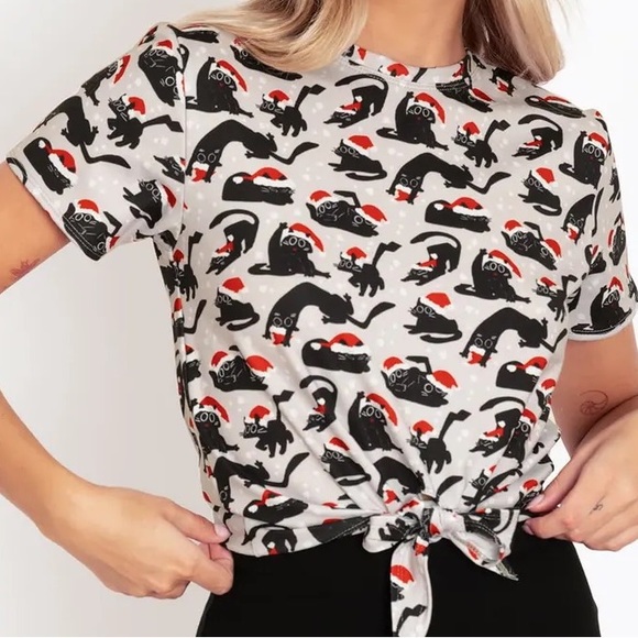 Blackmilk “CATS IN HATS TIE FRONT TEE” Size Small S NWT Xmas Christmas - Picture 13 of 14